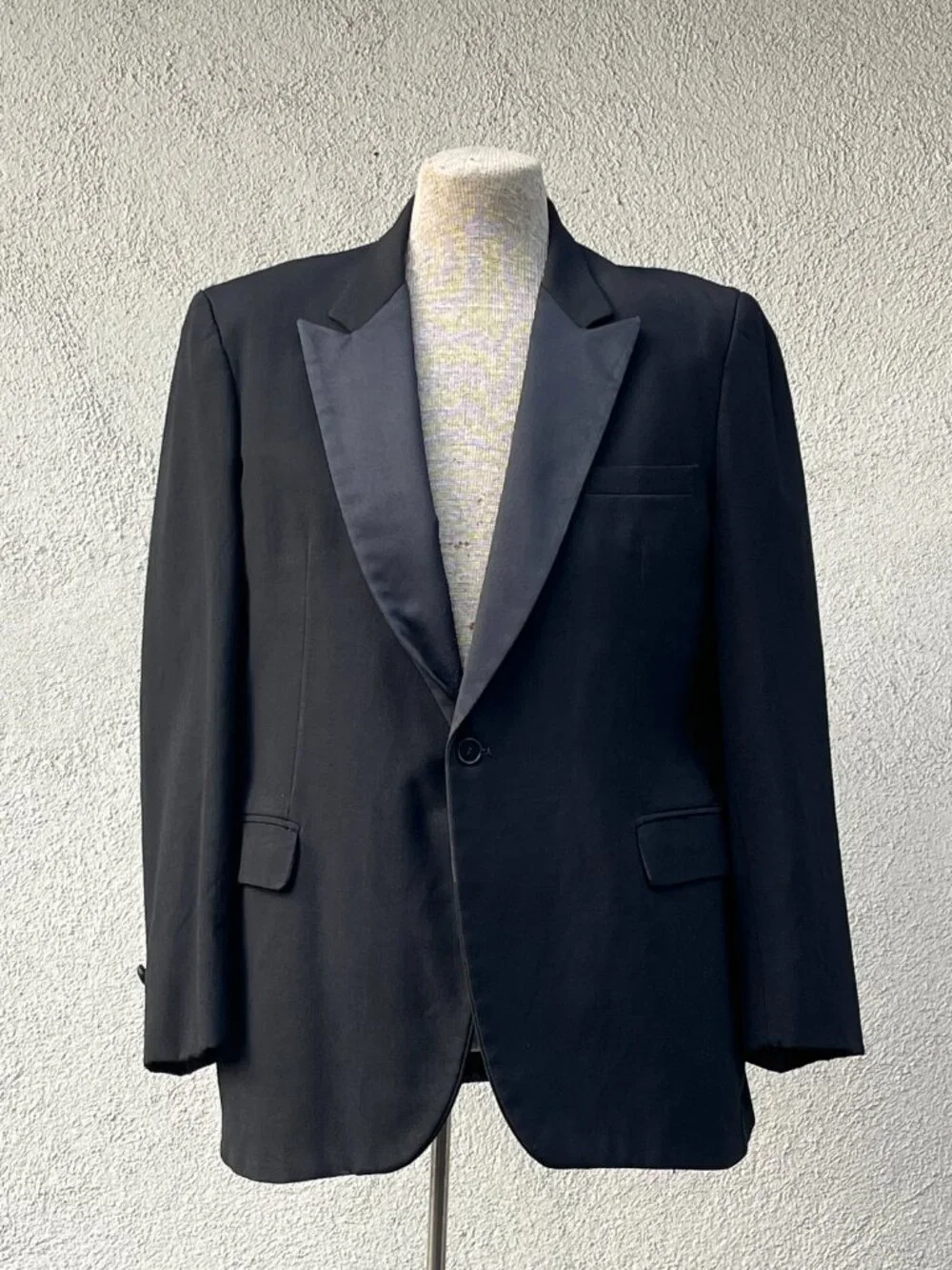 Vintage 80s Robert Wagner Raffinati Black Notched Lapel Tux Tuxedo Jacket 44R